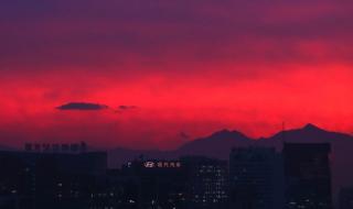 北京秋日晚霞好浪漫 北京秋日晚霞好浪漫